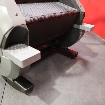 StairMaster SM5 StepMill w/10" TSE-1 Display (Remanufactured)