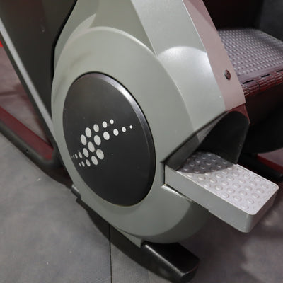 StairMaster SM5 StepMill w/10" TSE-1 Display (Remanufactured)