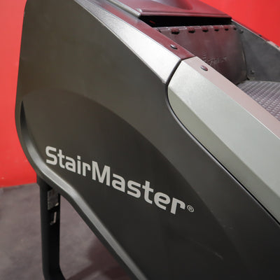StairMaster SM5 StepMill w/10" TSE-1 Display (Remanufactured)