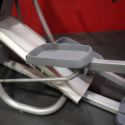 Precor EFX 536i Elliptical w/ Experience Console (Remanufactured)
