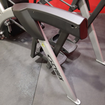 Cybex R Series Total Body Arc Trainer w/ 50L Console (Reacondicionado)
