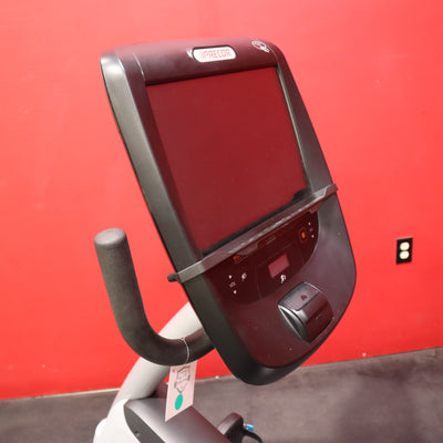 Precor RBK 885 Recumbent Bike w/P82 Console