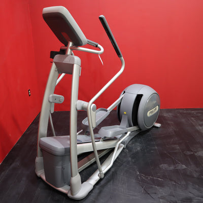 Precor EFX 556i Total Body Elliptical Trainer w/Experience Console (Remanufactured)